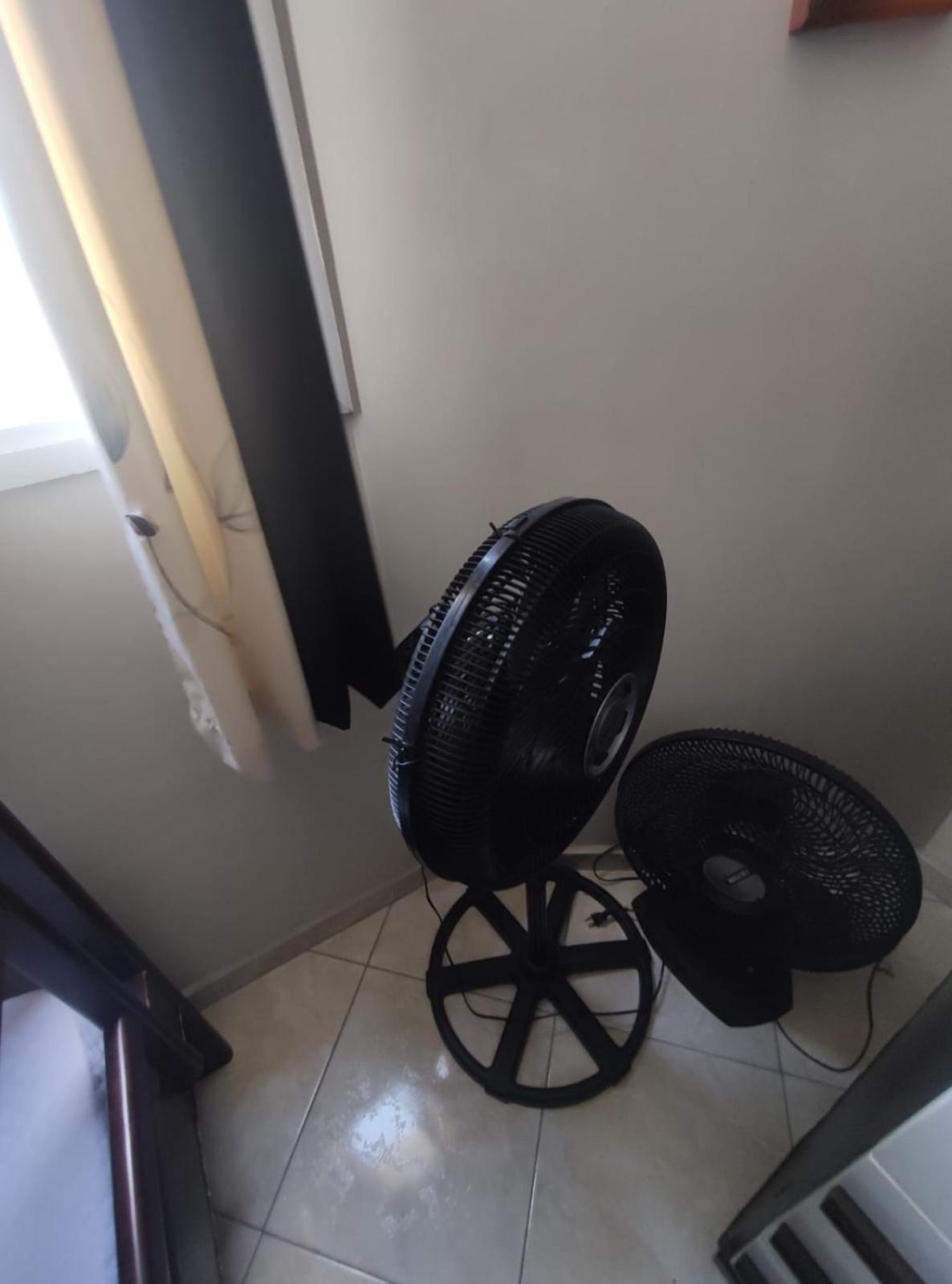 Apto A 50M Da Praia, Com Ar Condicionado, Wifi , Portaria 24H Praia Grande  Luaran gambar