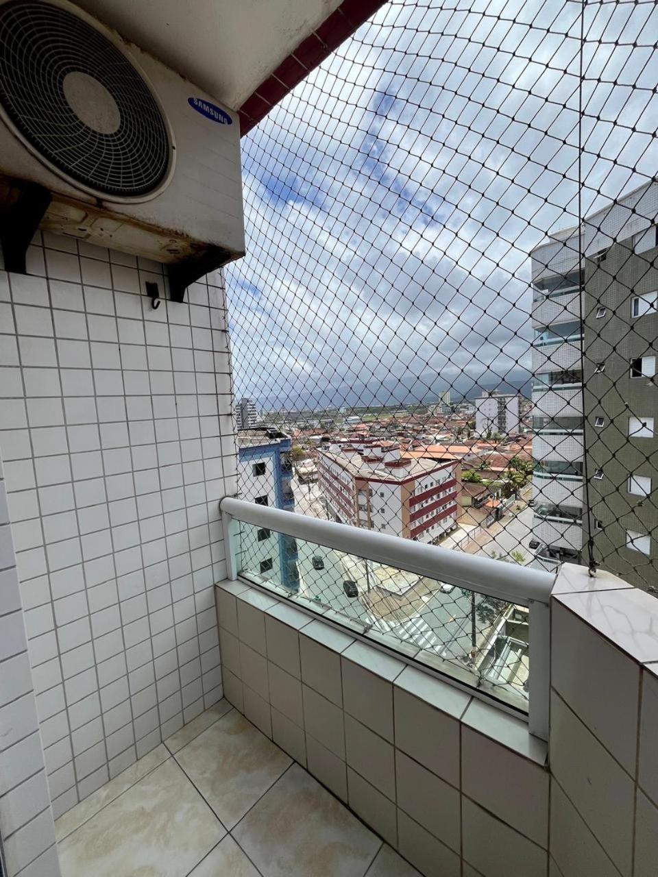 Apto A 50M Da Praia, Com Ar Condicionado, Wifi , Portaria 24H Praia Grande  Luaran gambar